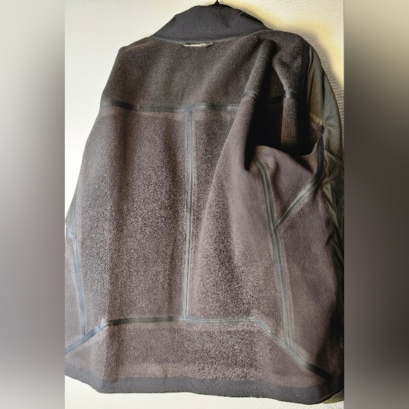 Arc'teryx Men's Diplomat Jacket XL Tan - Picture 6 of 7